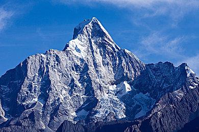 《狂野之心S》武器“伞刃”介绍 攻守兼备